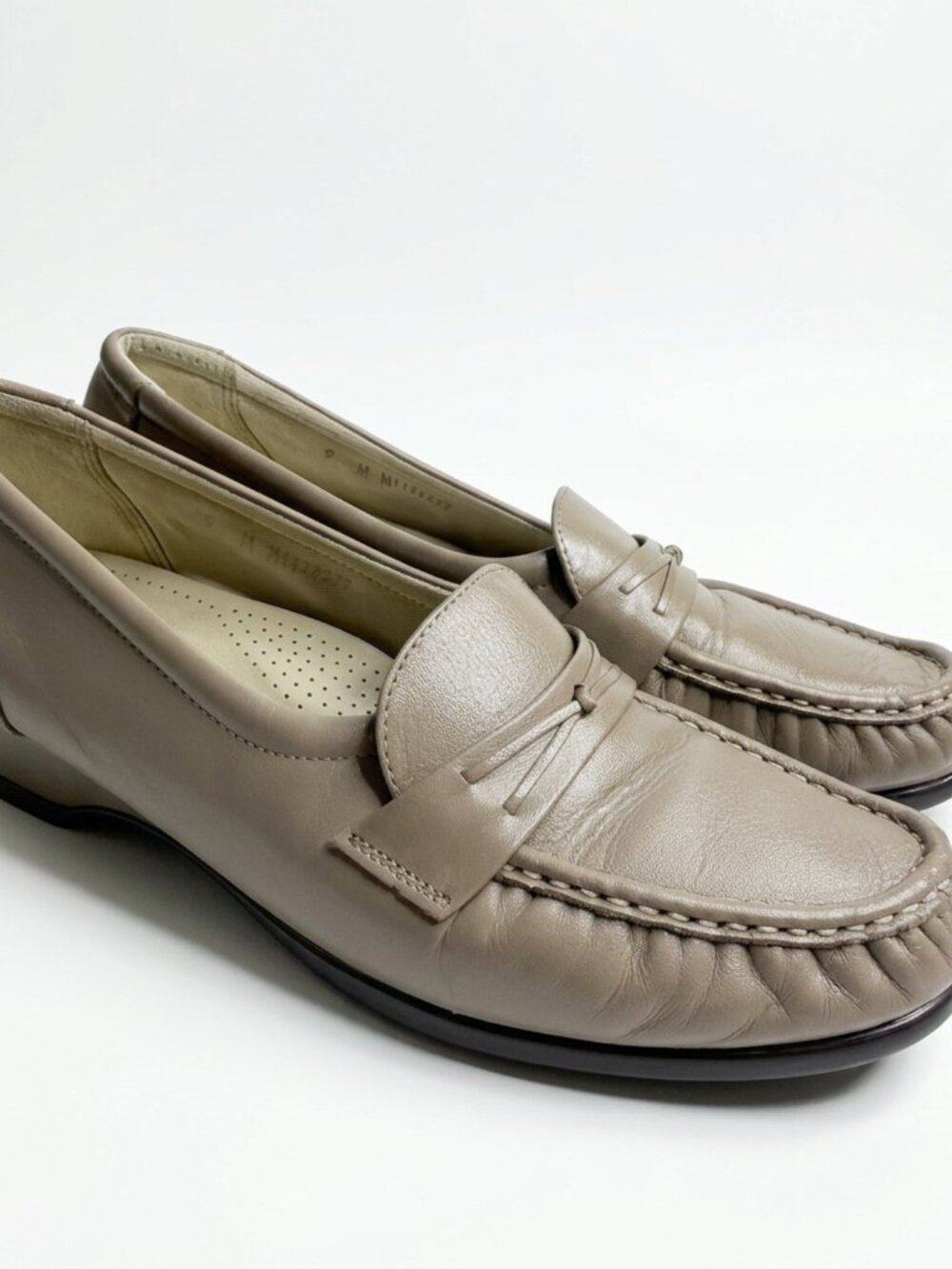 SAS Tripad Comfort Loafers Women's Size 7 W Shoes Ivory Leather Made In USA
